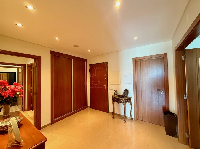 Apartamento T2 para Venda em São Pedro Foto 3