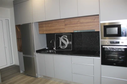 Apartamento T1 para Venda em Amarante (São Gonçalo), Madalena, Cepelos e Gatão