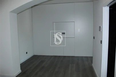 Apartamento T1 para Venda em Amarante (São Gonçalo), Madalena, Cepelos e Gatão