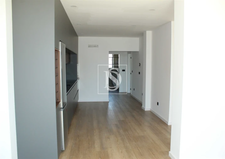 Apartamento T2 para Venda em Vila Cova da Lixa e Borba de Godim Foto 4