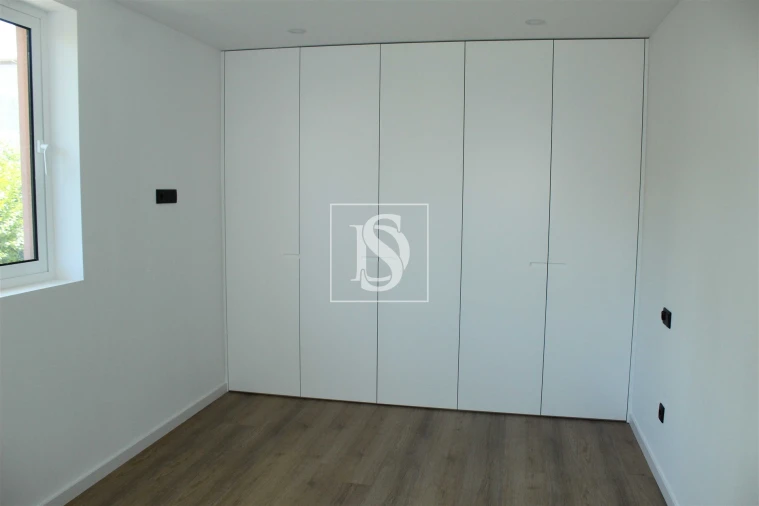 Apartamento T2 para Venda em Vila Cova da Lixa e Borba de Godim Foto 8