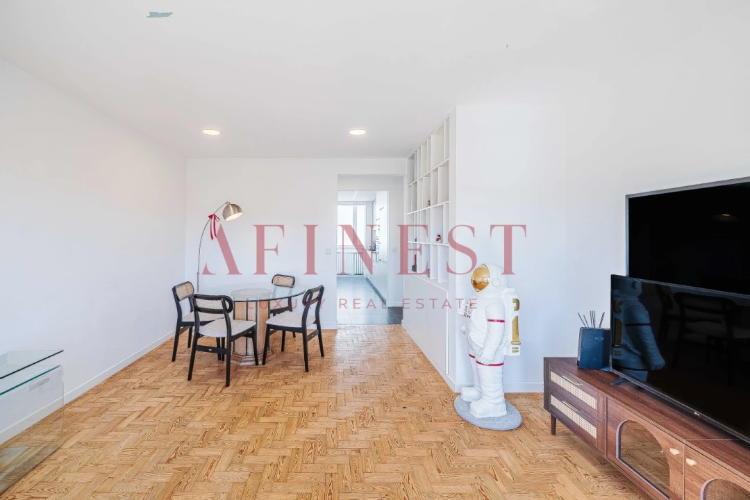 Apartamento T2 para Venda em Alcabideche Foto 16