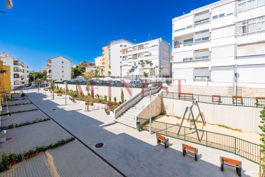 Apartamento T2 para Venda em Alcabideche Foto 38