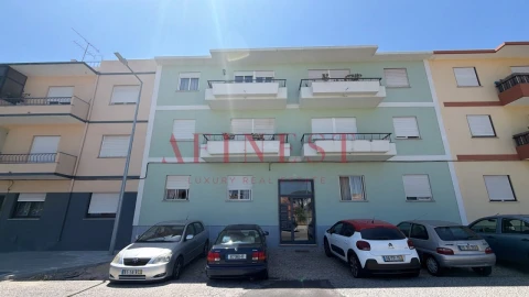 Apartamento T2 para Venda em Alcabideche