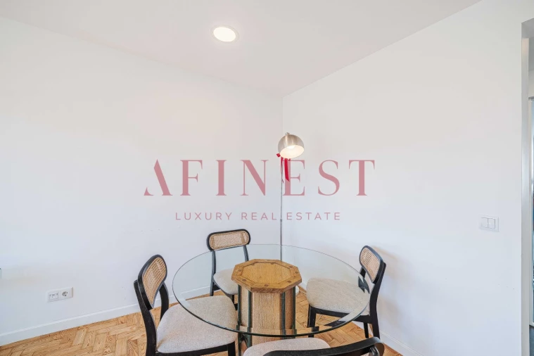 Apartamento T2 para Venda em Alcabideche Foto 17