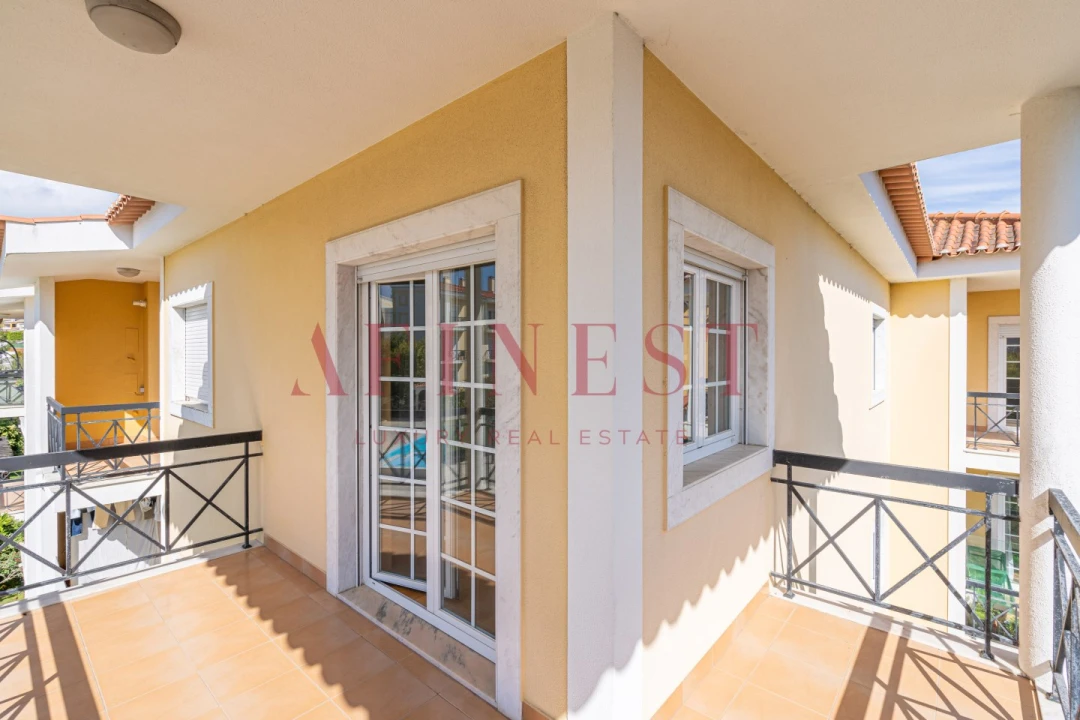 Apartamento T4 para Arrendamento em Santa Maria e São Miguel, São Martinho, São Pedro Penaferrim Foto 3