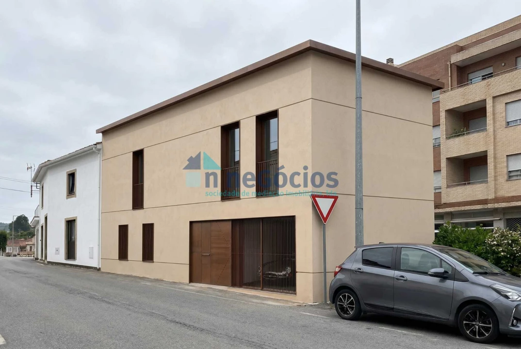Moradia T3 para Venda em Carregosa Foto 3