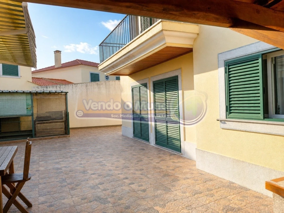 Moradia T4 para Venda em Benavente Foto 17