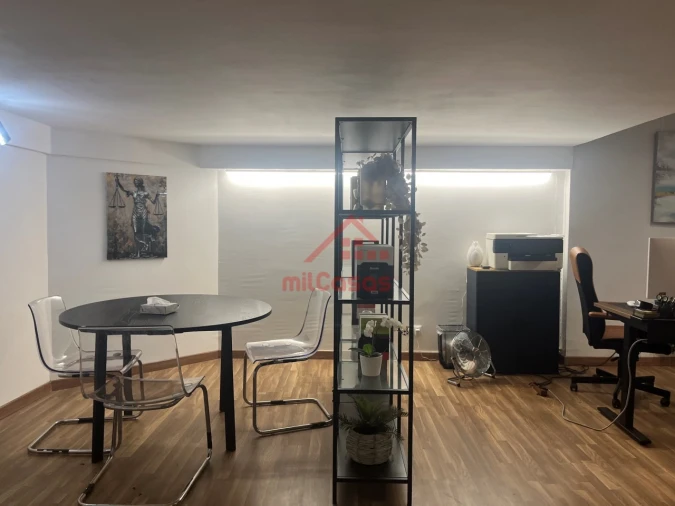 Escritório para Arrendamento em Lumiar Foto 14