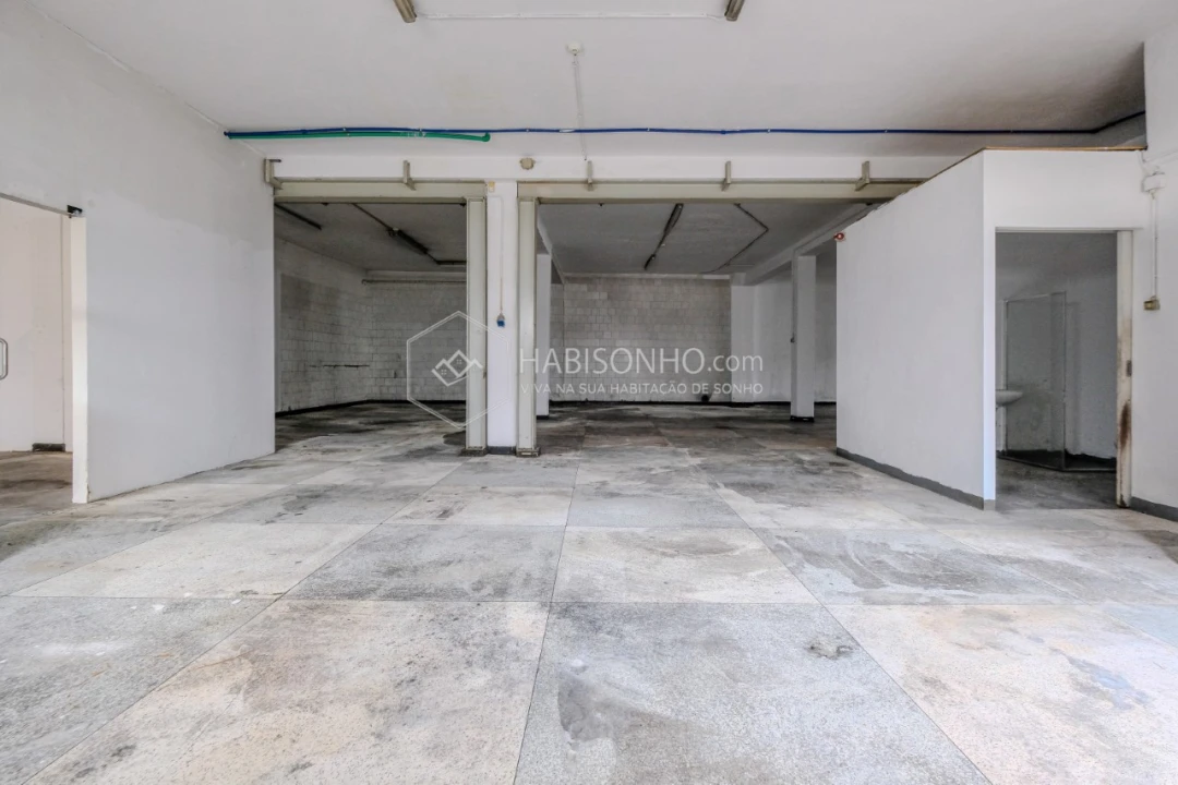 Armazém para Venda em Matosinhos e Leça da Palmeira Foto 6