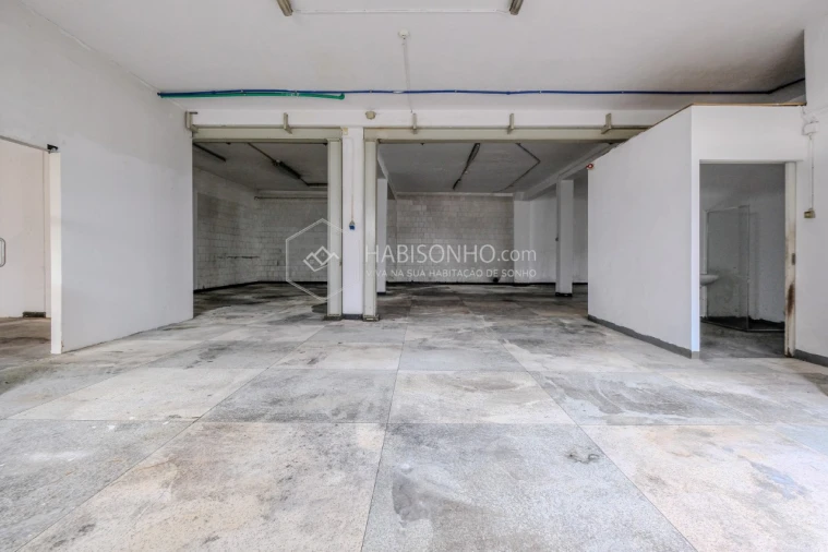Armazém para Venda em Matosinhos e Leça da Palmeira Foto 6