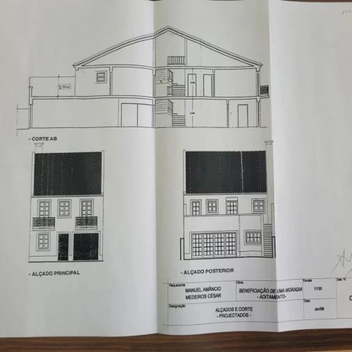 Moradia T7 para Venda em Ponta Delgada (São Pedro) Planta 1