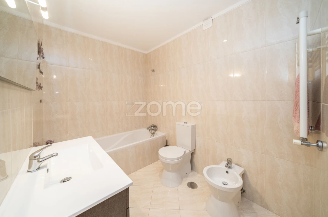 Apartamento T3 para Venda em Ferreiros e Gondizalves Foto 10