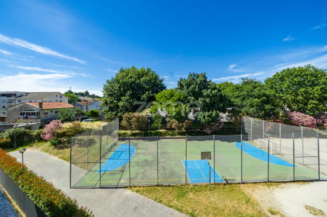 Apartamento T3 para Venda em Ferreiros e Gondizalves Foto 14