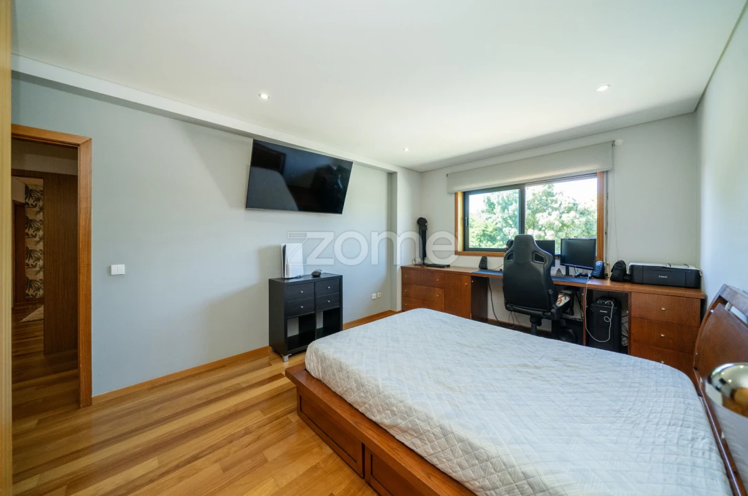 Apartamento T3 para Venda em Ferreiros e Gondizalves Foto 45