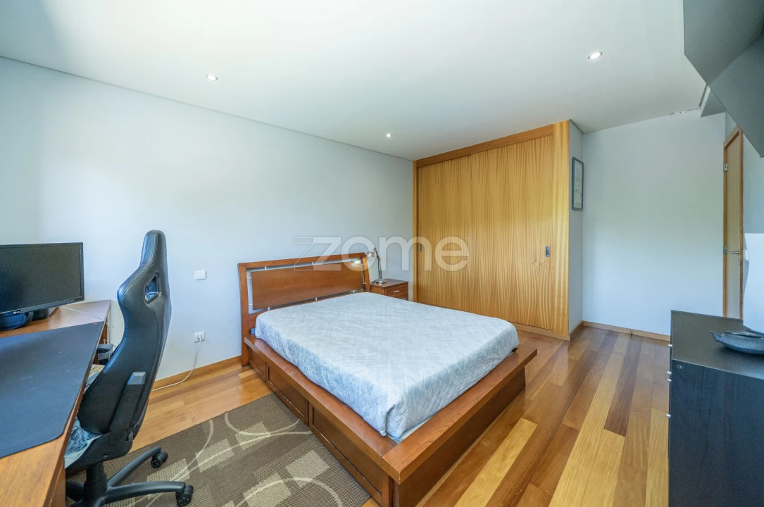 Apartamento T3 para Venda em Ferreiros e Gondizalves Foto 46