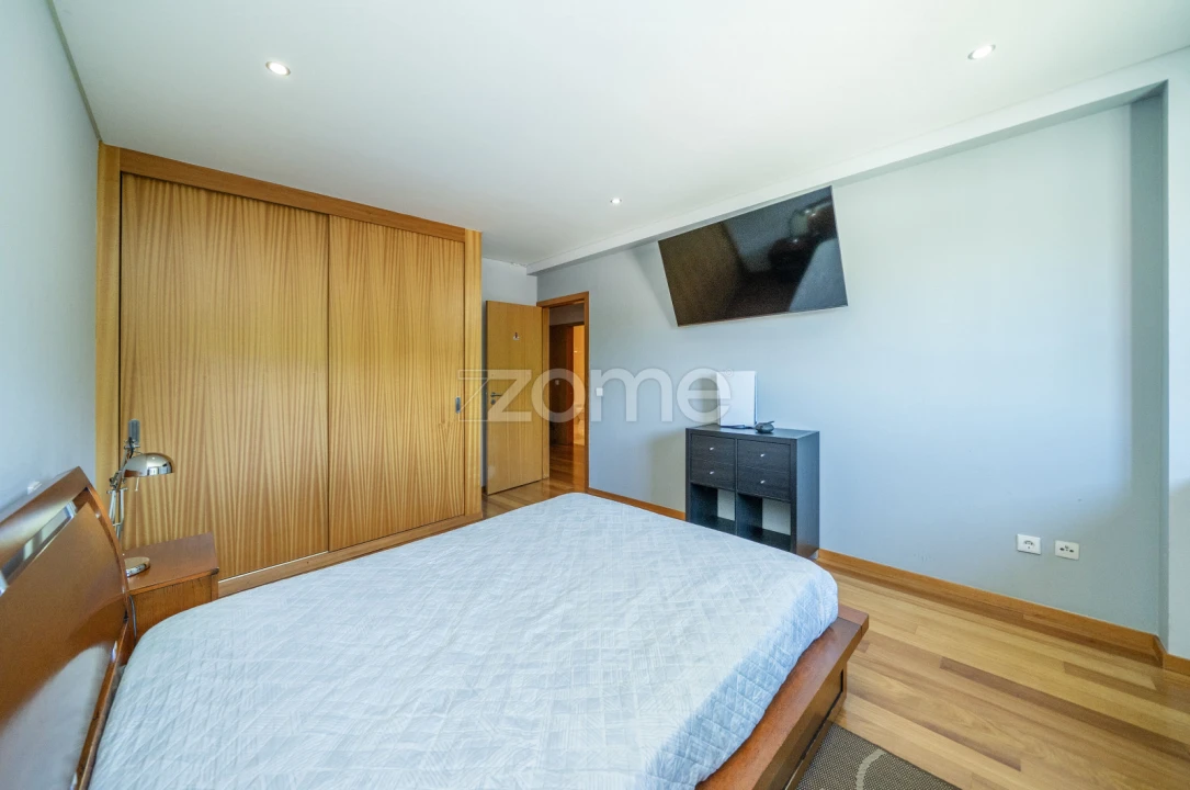 Apartamento T3 para Venda em Ferreiros e Gondizalves Foto 47