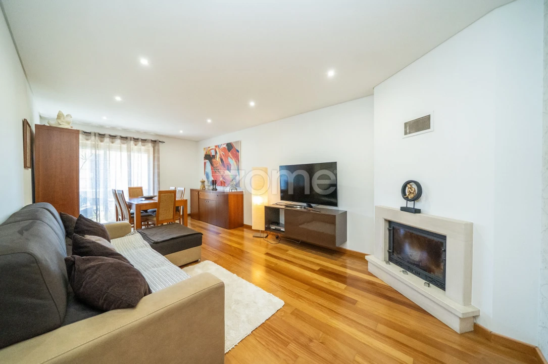 Apartamento T3 para Venda em Ferreiros e Gondizalves Foto 23