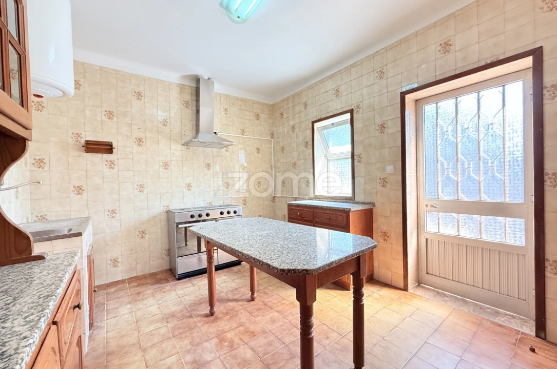 Moradia T2 para Venda em Vilarinho Foto 7