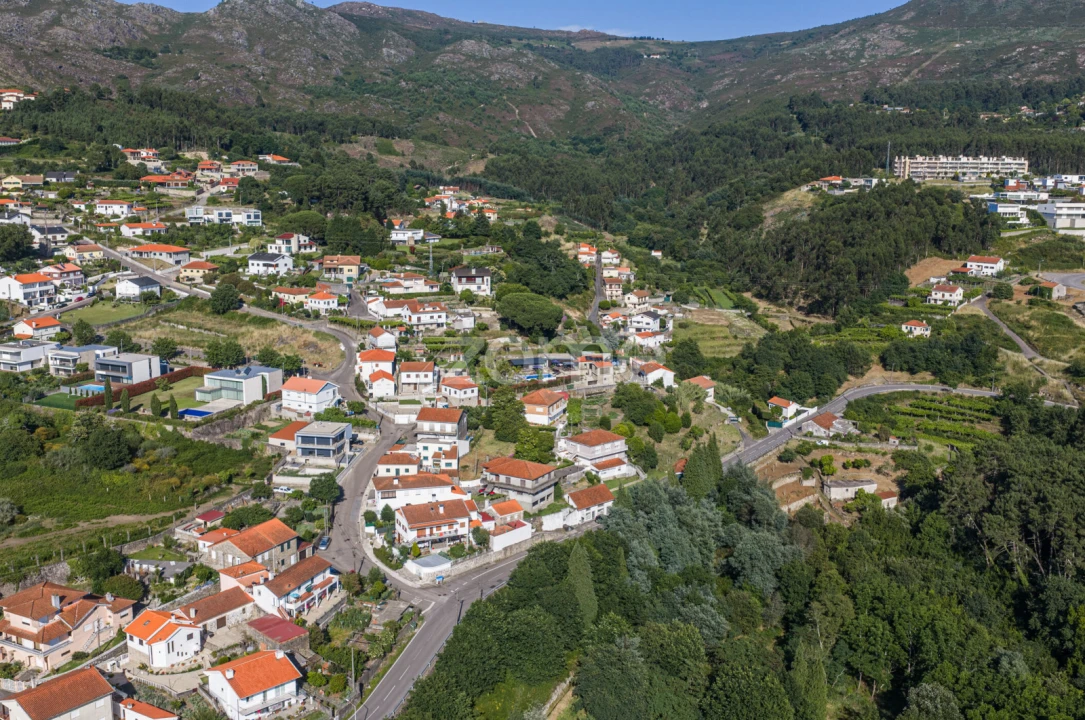 Moradia T4 para Venda em Vila Nova de Cerveira e Lovelhe Foto 68