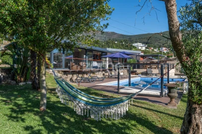 Moradia T4 para Venda em Vila Nova de Cerveira e Lovelhe
