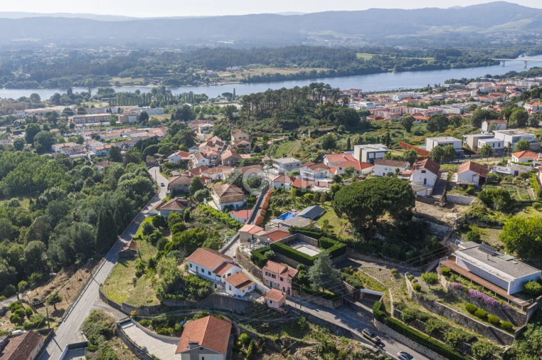 Moradia T4 para Venda em Vila Nova de Cerveira e Lovelhe Foto 67