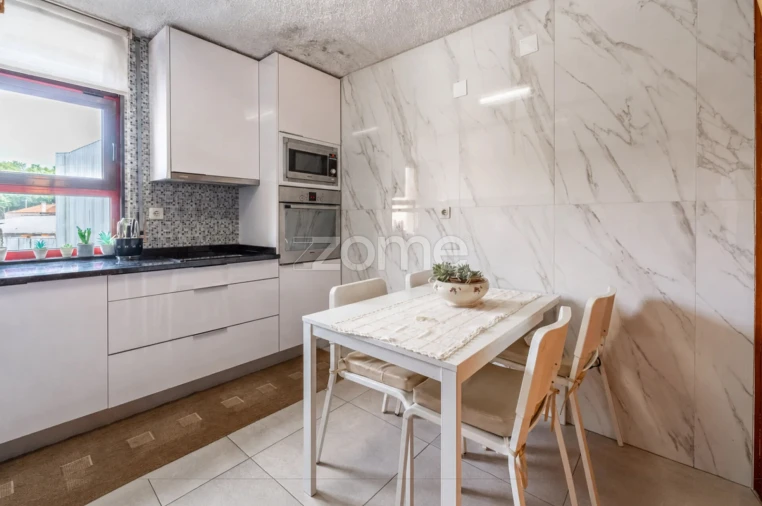 Apartamento T3 para Venda em São Mamede de Infesta e Senhora da Hora Foto 12