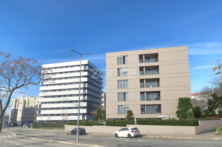 Apartamento T3 para Venda em Ramalde Foto 2