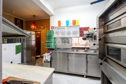 Negócio para Venda em Cacém e São Marcos