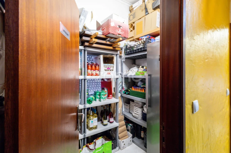 Negócio para Venda em Cacém e São Marcos Foto 20