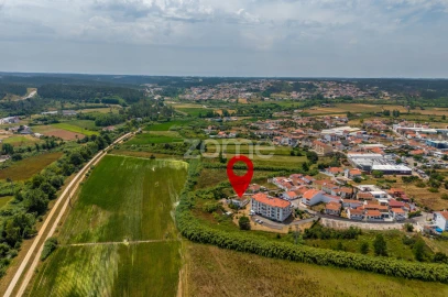 Moradia T4 para Venda em Marrazes e Barosa