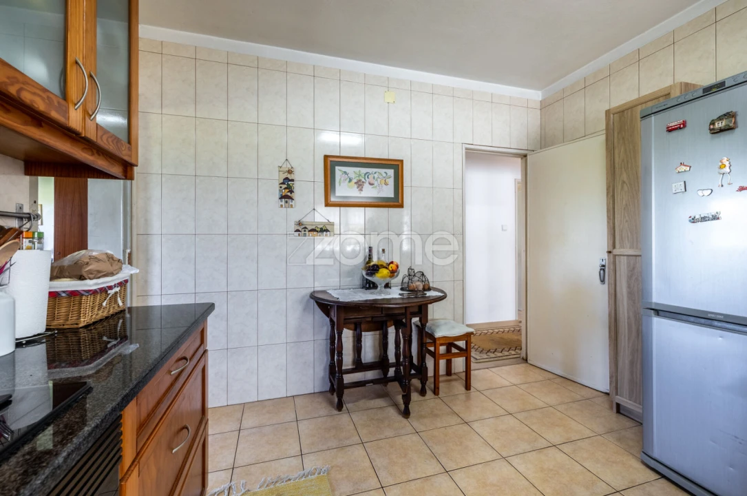 Moradia T4 para Venda em Marrazes e Barosa Foto 15