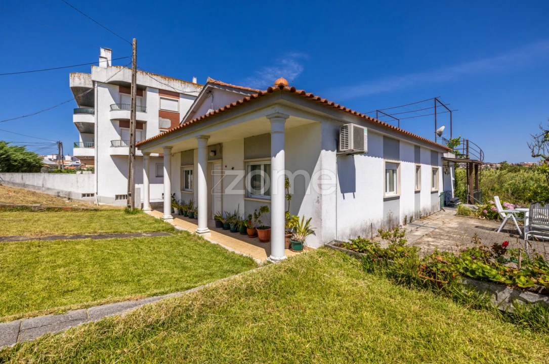 Moradia T4 para Venda em Marrazes e Barosa Foto 43