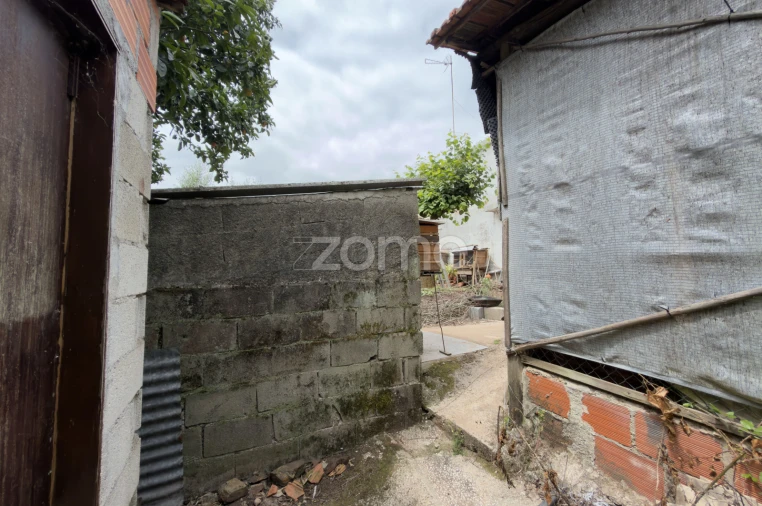 Moradia T1 para Venda em Eiras e São Paulo de Frades Foto 13