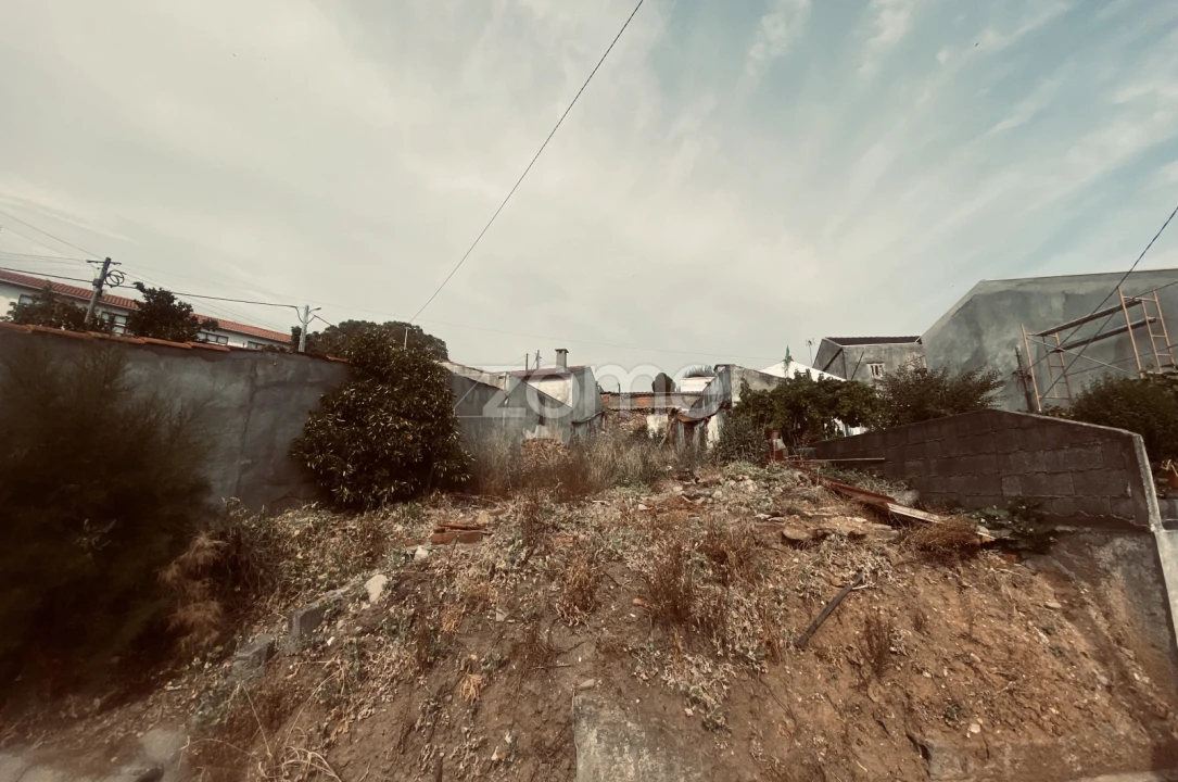 Terreno para Venda em Antuzede e Vil de Matos Foto 12