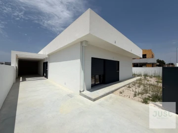 Moradia T4 para Venda em Quinta do Anjo