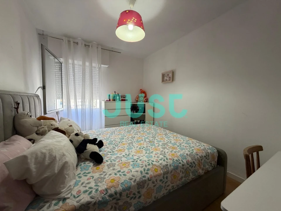 Apartamento T2 para Venda em Laranjeiro e Feijó Foto 9