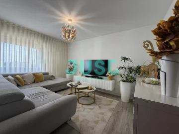 Apartamento T2 para Venda em Laranjeiro e Feijó