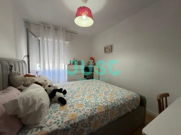 Apartamento T2 para Venda em Laranjeiro e Feijó