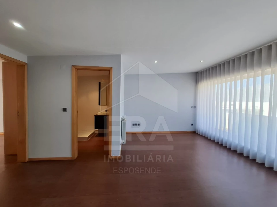 Apartamento T4 para Venda em Esposende, Marinhas e Gandra Foto 16