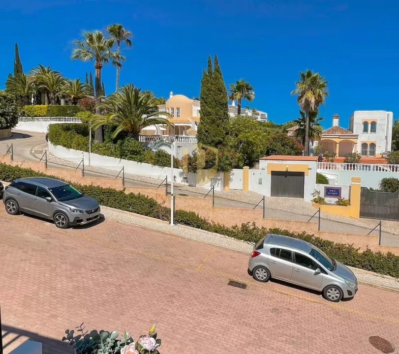 Moradia T3 para Venda em Albufeira e Olhos de Água Foto 21