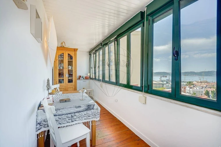 Apartamento T2 para Venda em Estrela Foto 26