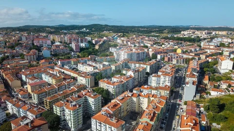 Apartamento T2 para Venda em Agualva e Mira-Sintra