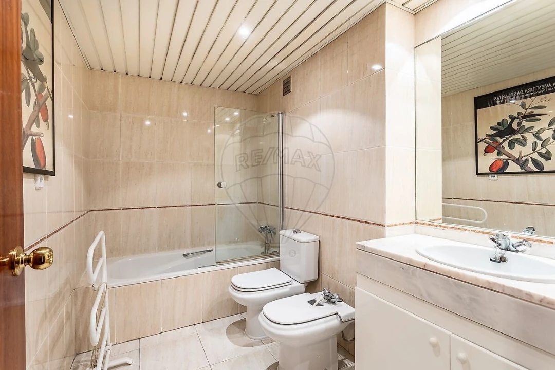 Apartamento T2 para Venda em Lumiar Foto 10