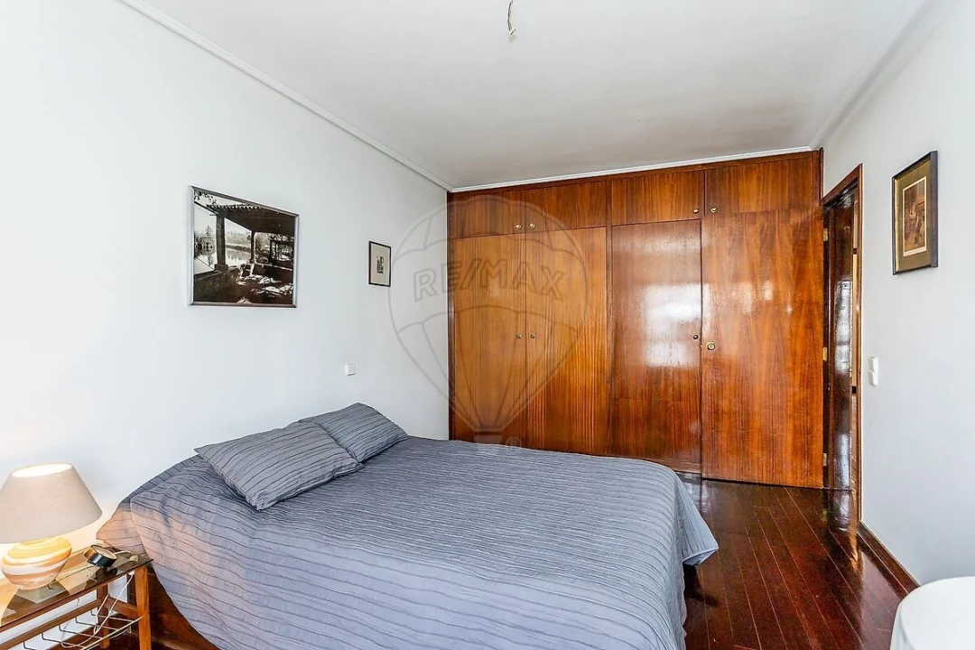 Apartamento T2 para Venda em Lumiar Foto 11