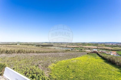 Moradia T3 para Venda em São Pedro da Cadeira