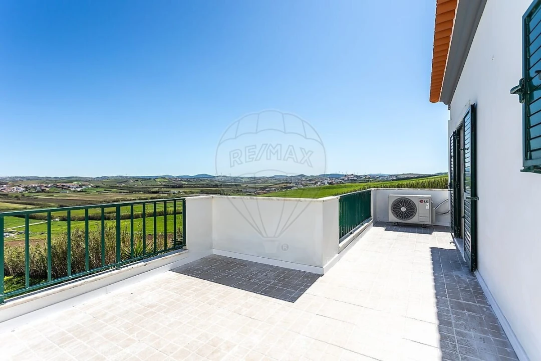 Moradia T3 para Venda em São Pedro da Cadeira Foto 20