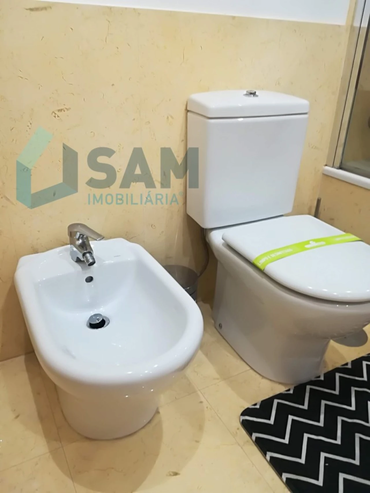 Apartamento T4 para Venda em Lordelo do Ouro e Massarelos Foto 8