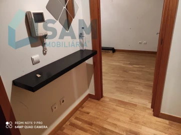Apartamento T4 para Venda em Lordelo do Ouro e Massarelos