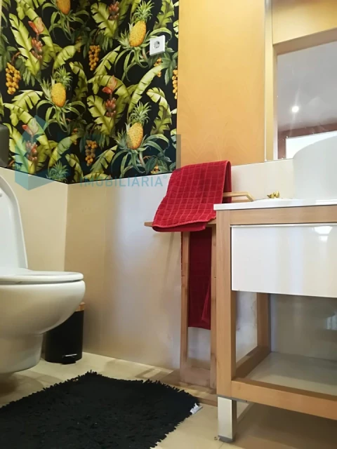 Apartamento T4 para Venda em Lordelo do Ouro e Massarelos